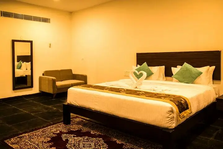Couple Rooms